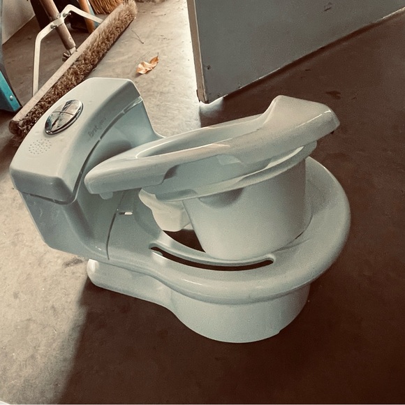 The First Years training potty - Picture 3 of 7